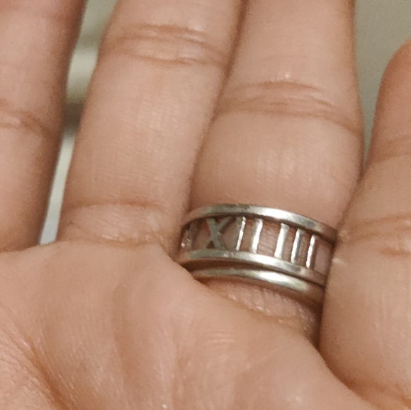 Sterling Forever Roman Numeral Ring Size 7 - Picture 4 of 9
